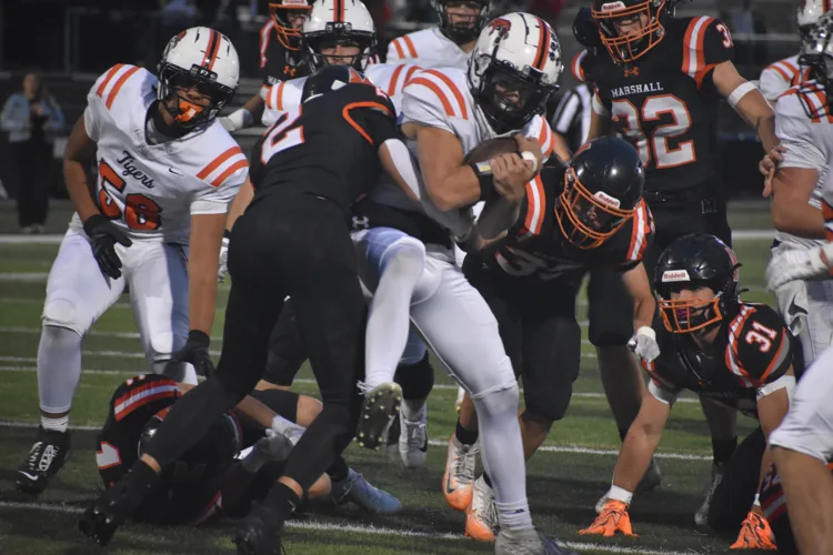 Tigers execute 'old school football' in win over Delano